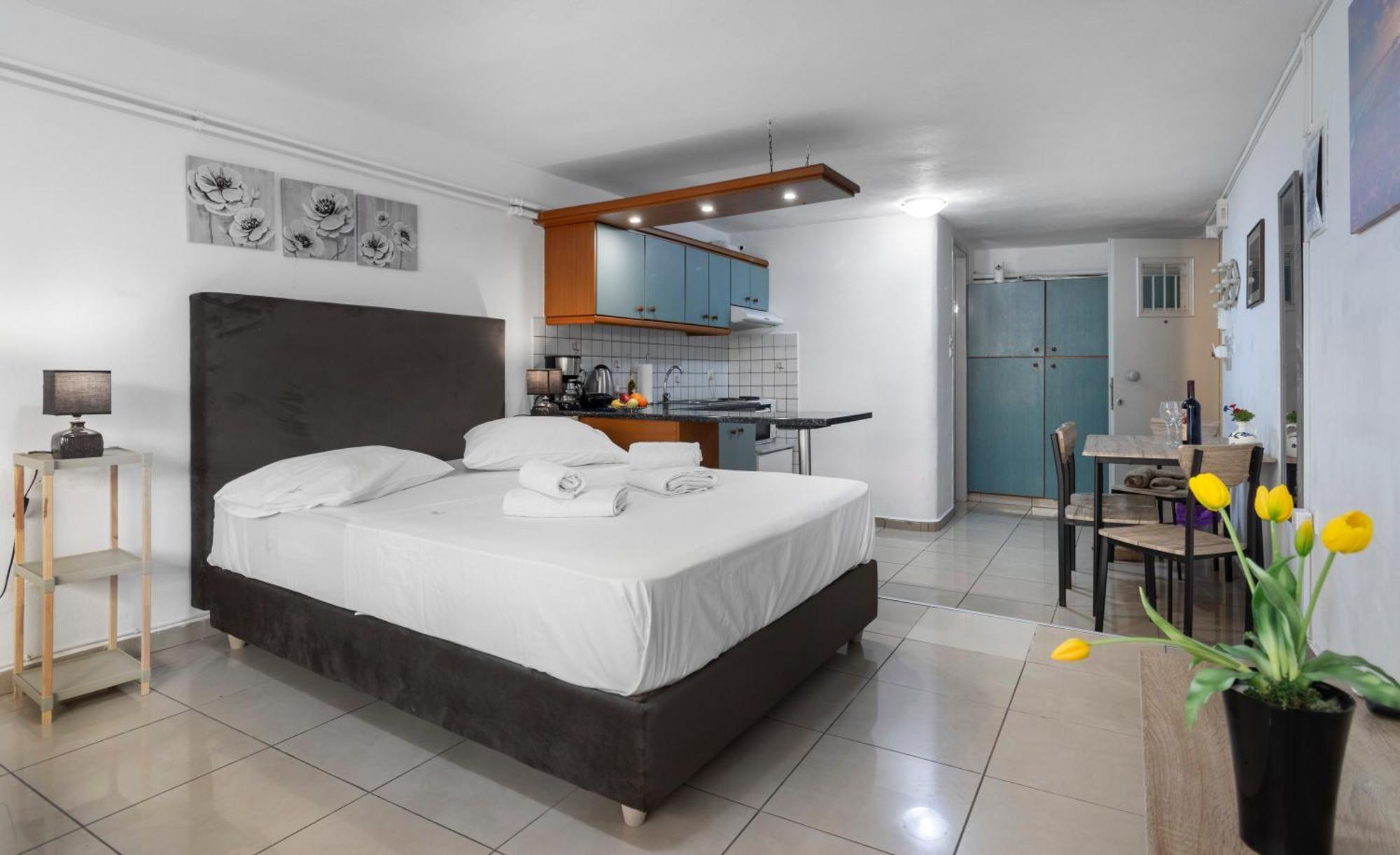 In Downtown Apartment